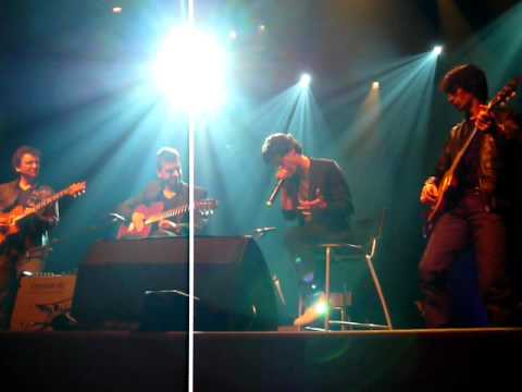 Michael Gregorio - Autour De la Guitare - Parisienne Walkways (Gary Moore) - Live Paris - 10/04/2008