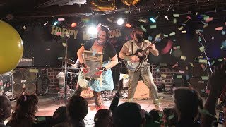The Reverend Peyton 39 S Big Damn Band New Year 39 S Eve 2017 The Bluebird Full Set Sbd The Reverend Peyton 39 S Big Damn Band New Year 39 S Eve 2017 The Bluebird Full Set Sbd
