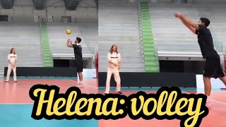 Helena Prestes E Javier Martinez Giocano A Volley...helena Sempre Stupenda