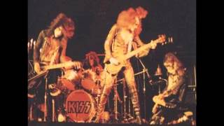 Watch Kiss Keep Me Waiting 2001 Box Set video