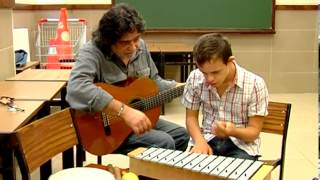 LA MUSICOTERAPIA ES LA MEJOR MEDICINA PARA LOS NIÑOS CON ALGÚN TIPO DE DISCAPACIDAD