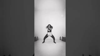 Taras - Dolly Bollyx