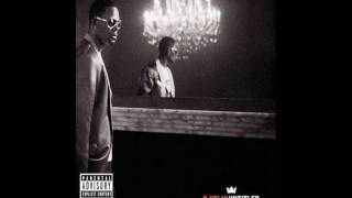 Watch R Kelly Bangin The Headboard video