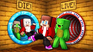 Mikey & Jj Vs Girls Choose The Right Slide In Minecraft Maizen