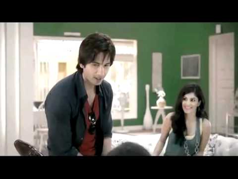 Dashing Shahid Kapoor Featuring In Dulux Paints Tv Commercial...
