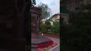 Памятник Исламу Каримову В Москве.