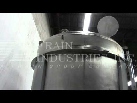 2150 gallon 304 S/S, low pressure jacketed, stainless steel tank