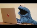 Cookie Monster Tries to #BreakTheInternet