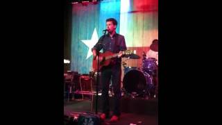 Watch Turnpike Troubadours The Shape video