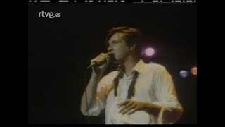 Watch Roxy Music Cant Let Go video