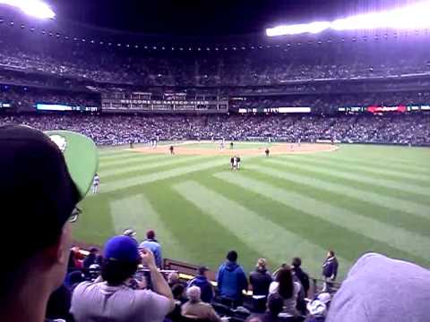 2000-British-Open-Streaker 2000 British Open Streaker http://wn.com/streaker_on_safeco_field