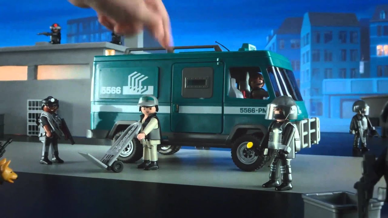 politiebureau playmobil 5182 politiekantoor 5182 helikopter speciale interventie 5563 politiebureau playmobil 5182 politiekantoor 5182 helikopter speciale interventie 5563
