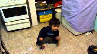 Axel Bailando Los Wuachiturros