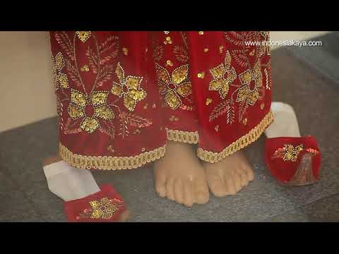 Pakaian Adat Maluku