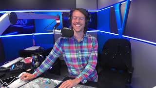 "Ze leek op een lasser met smetvrees" (column bij Giel op Radio Veronica)