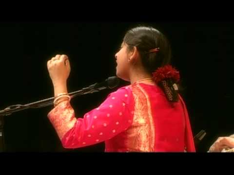 Kaushiki Chakrabarty: Mishra Charukeshi Thumri