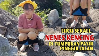 Pas Jogging Pagi... Udah Gak Tahan Terpaksa Pipis Di Tumpukan Pasir..