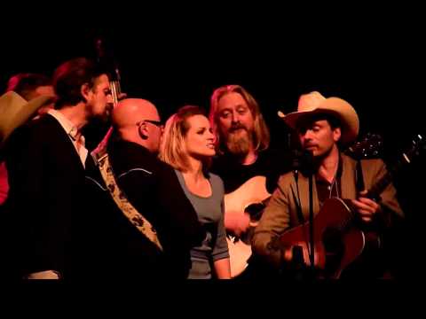 Do I Ever Cross Your Mind Video