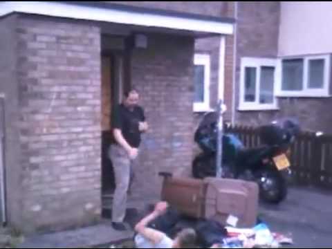 Chav Scum Les Andrews decked with one punch!!