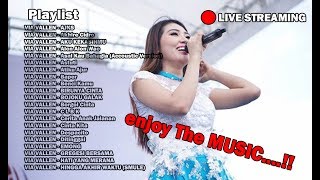 Download lagu Via Vallen Selow