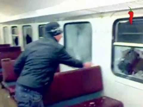 оглянулся Грабеж в электричке Элвину