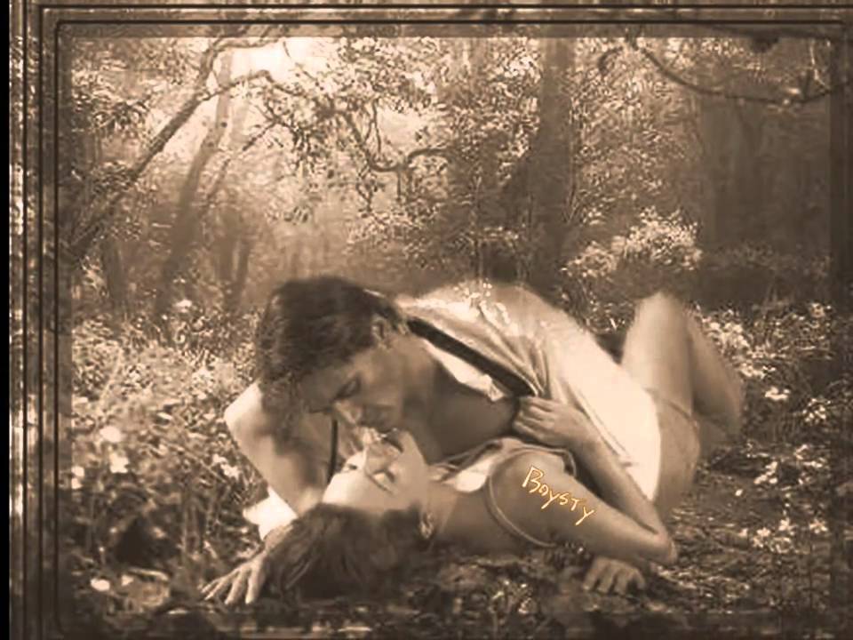 Дарья приглашает на эротический пикник в лесу - красивая эротика
