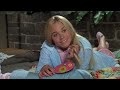 The Brady Bunch Movie 8 10 Brady Emergency Meeting 1995 ...