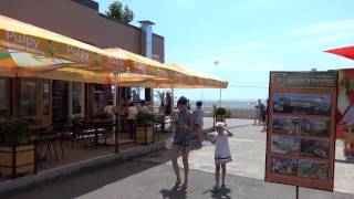 Видео Улица Нахимова в Лазаревском, дорога к морю и пляж. Lazarevskoe SOCHI RUSSIA от Ольга Болдырева, Лазаревское, Сочи, улица Нахимова, Орск, Россия