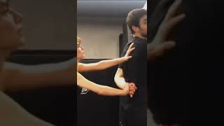 Naz Ve Pamirin Ilk Karşılaştığı Sahne Nin Provası