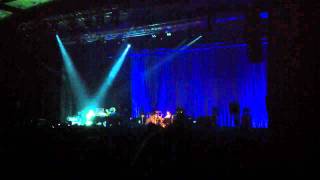 Watch Jamie Cullum Jump For Joy video