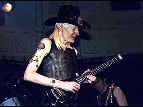 Johnny Winter Plays A Breathtaking