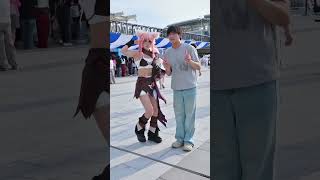 Shāyús Insane Abs & Biceps In Cosplay Chinese Fitness Model
