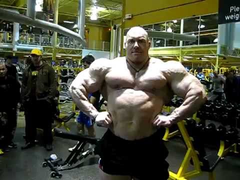 Huge steroid bodybuilders