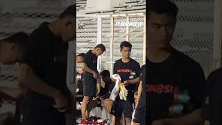 Moment Ganti Baju Pemain Timnas Indonesia Setelah Latihan