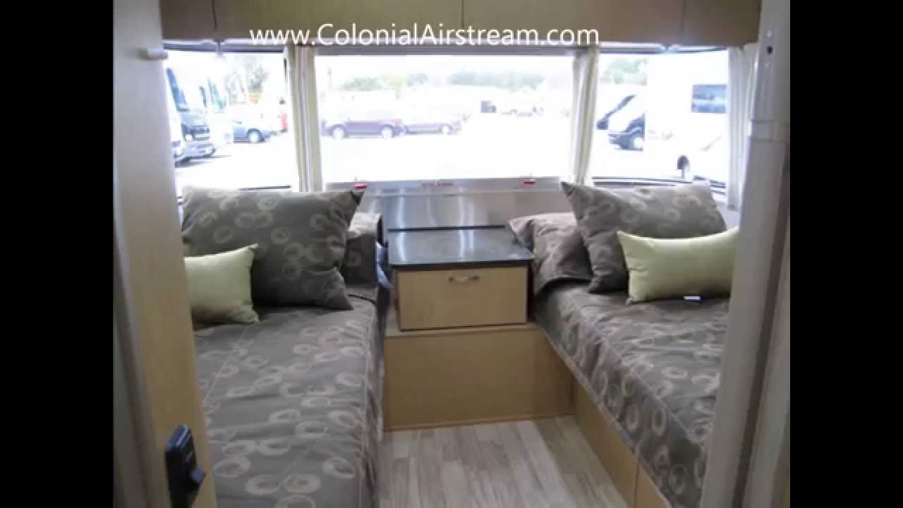 2014 Airstream Flying Cloud 25A Twin Bed Travel Trailer