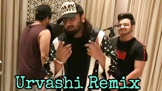 Urvashi Remix Yo Yo Honey Singh Live Singing And Dancing Urvashi Remix Yo Yo Honey Singh Live Singing And Dancing