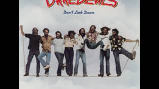 Watch Ozark Mountain Daredevils River To The Sun video