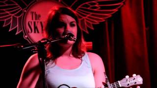 Watch Kelly Clarkson Someday i Will Find You video