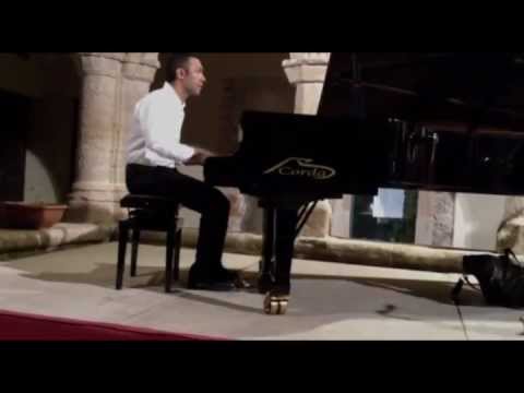 Piano Video