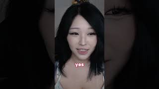 Hyoon Talks About When She Gets Hit On