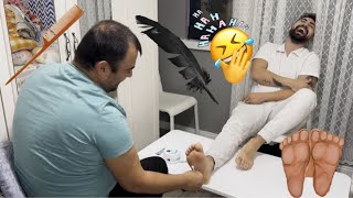 Yegeni̇me Ayak Gidiklama Challenge - Eve Gelen Mi̇safi̇re Tuzak - Eyvah Sonda Hedefte Ben Varim