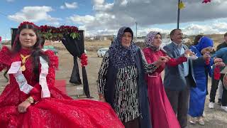 Kars Halefoğlu Köyü Ölmez & Beyhanlı Ailesinin Görkemli Kına Gecesi Emre- Tayfun Grup Zilan