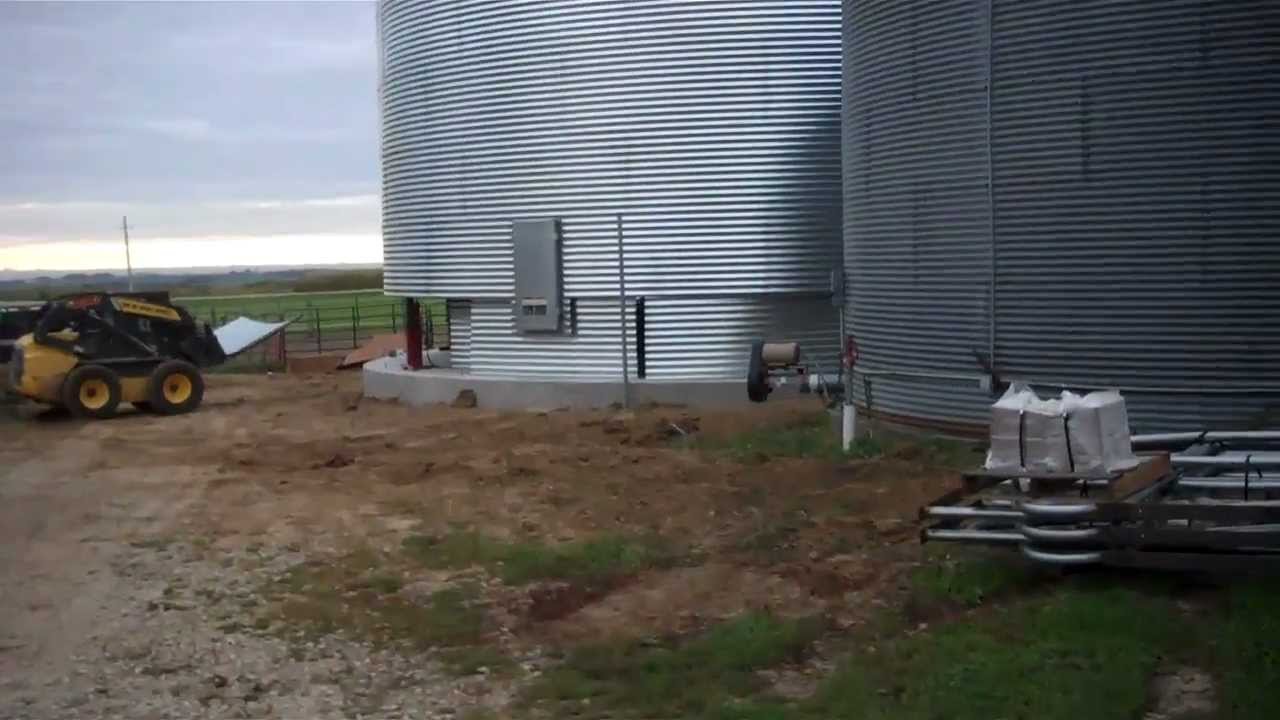 new GSI grain bin - YouTube