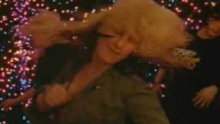 Watch Har Mar Superstar As seasons video