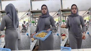 Hijab Cantik Bunda Masak Di Warung Hijab Simple Daily VHD201761