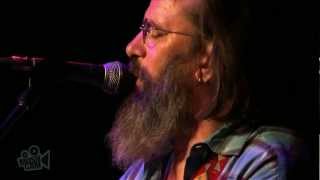 Watch Steve Earle South Nashville Blues video