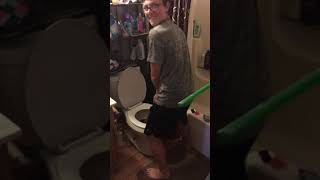Funny Toilet Video Number 2