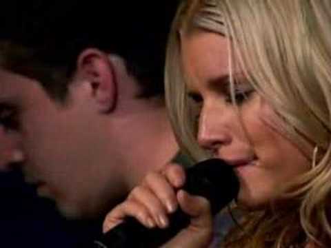 jessica simpson cries as she sings "Let Him Fly" awww it soo sad!