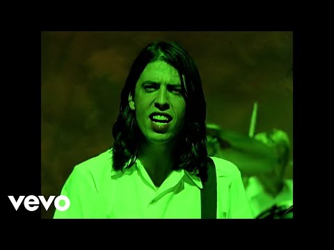 Foo Fighters – I’ll Stick Around