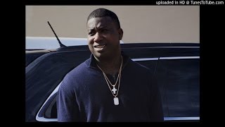 Watch Gucci Mane Trap On Wheels video